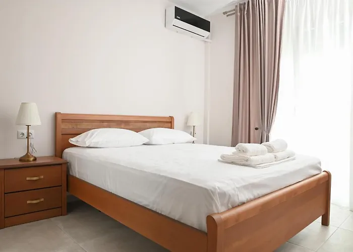 Faidra Apartments