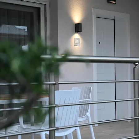 Faidra Apartments Néa Péramos Exterior foto