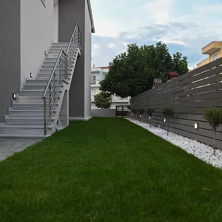 Faidra Apartments Néa Péramos Exterior foto