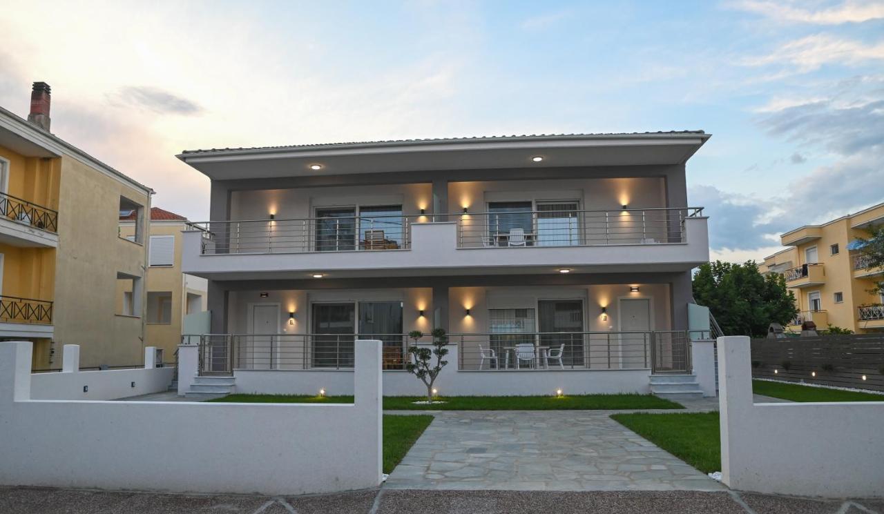 Faidra Apartment Néa Péramos